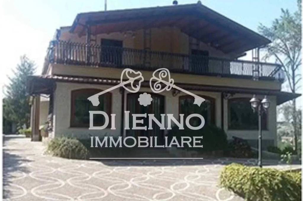 casa indipendente in vendita a Roma in zona Tor di Quinto