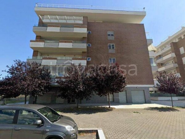 casa indipendente in vendita a Roma