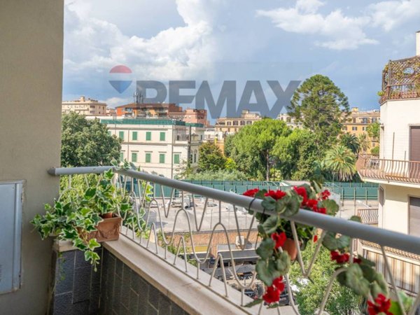 appartamento in vendita a Roma in zona Appio Latino