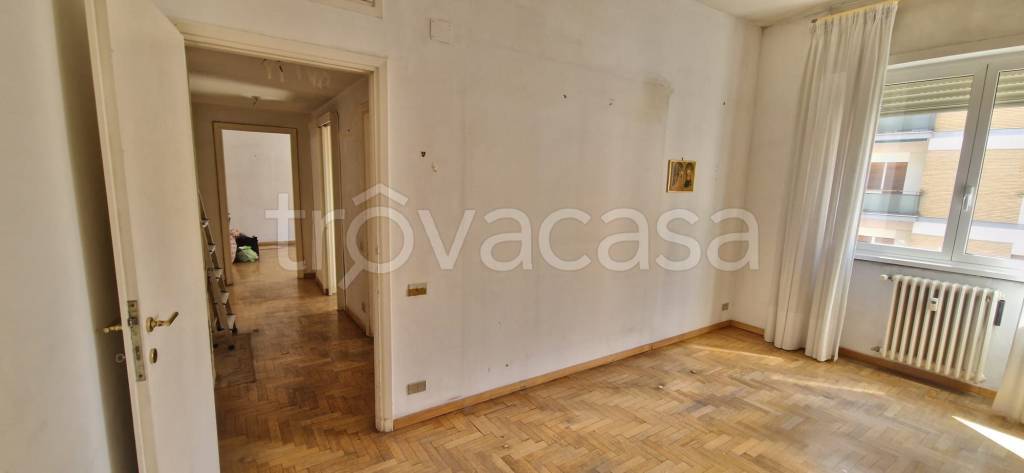appartamento in vendita a Roma in zona Monte Sacro/Talenti