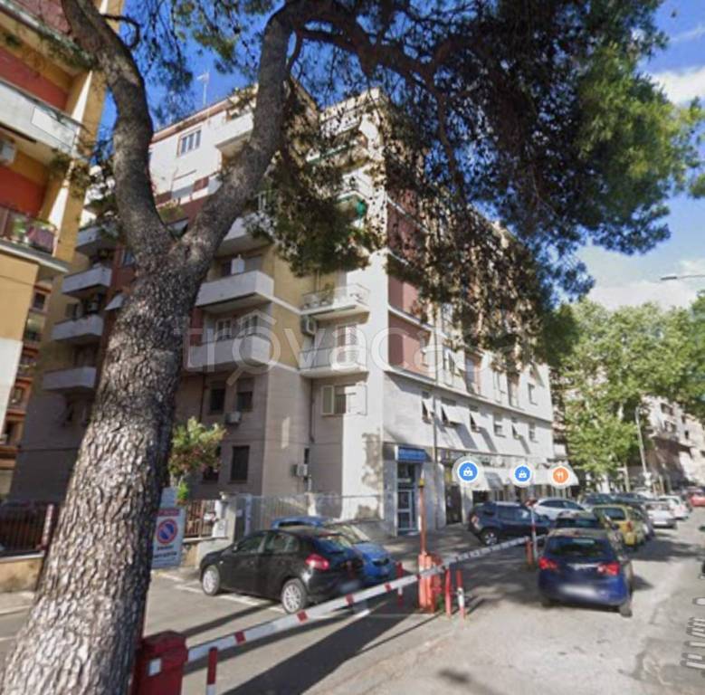 appartamento in vendita a Roma in zona Portuense