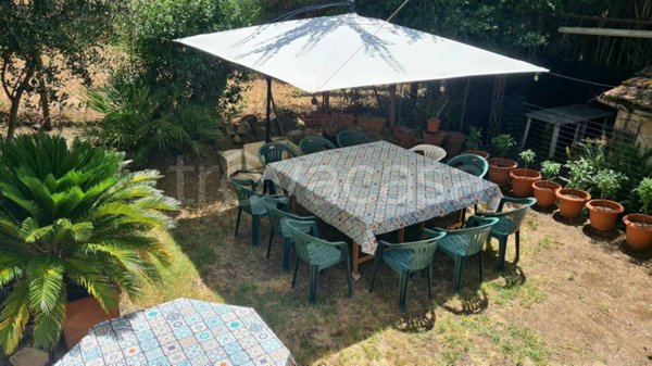 casa indipendente in vendita a Roma in zona Rione di Ponte