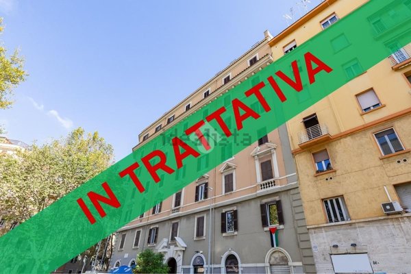 appartamento in vendita a Roma in zona Appio Latino