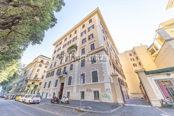appartamento in vendita a Roma in zona Della Vittoria