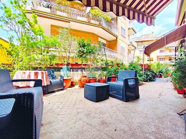 appartamento in vendita a Roma in zona Monte Sacro/Talenti