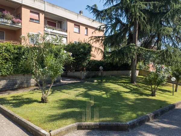 appartamento in vendita a Roma in zona Ponte Mammolo