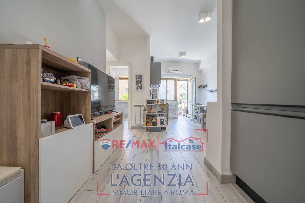 appartamento in vendita a Roma in zona Primavalle
