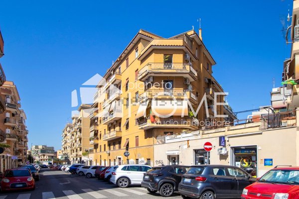 appartamento in vendita a Roma in zona Prenestino-Centocelle