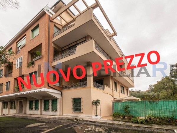 appartamento in vendita a Roma in zona Ostiense