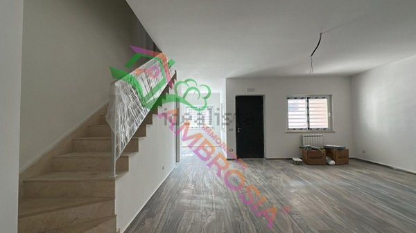 appartamento in vendita a Roma in zona Ponte di Nona