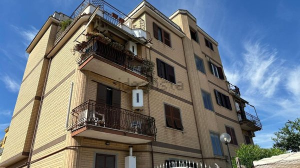 appartamento in vendita a Roma in zona Alessandrino