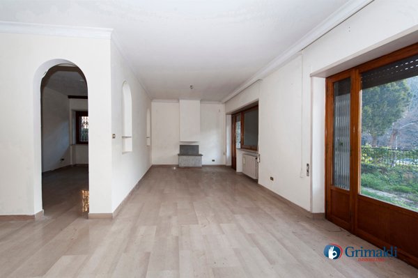 appartamento in vendita a Roma in zona EUR