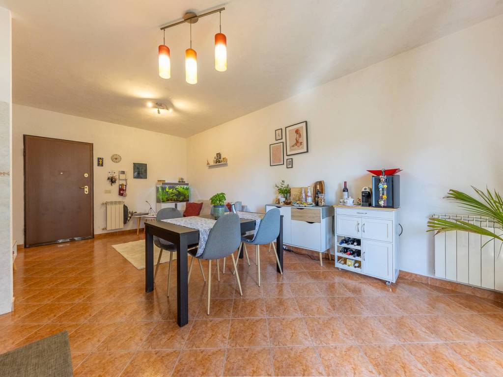 appartamento in vendita a Roma in zona Ostia