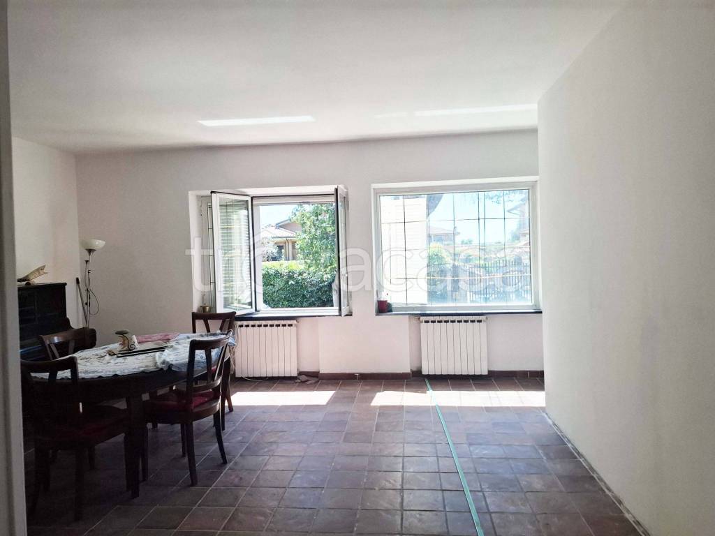 casa indipendente in vendita a Roma in zona Trigoria