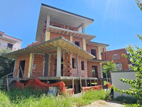 casa indipendente in vendita a Roma in zona Casal Boccone