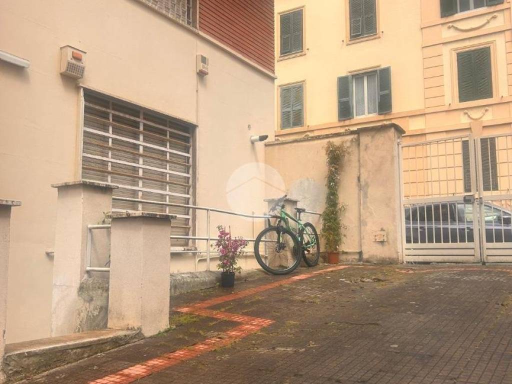locale di sgombero in vendita a Roma in zona Pinciano