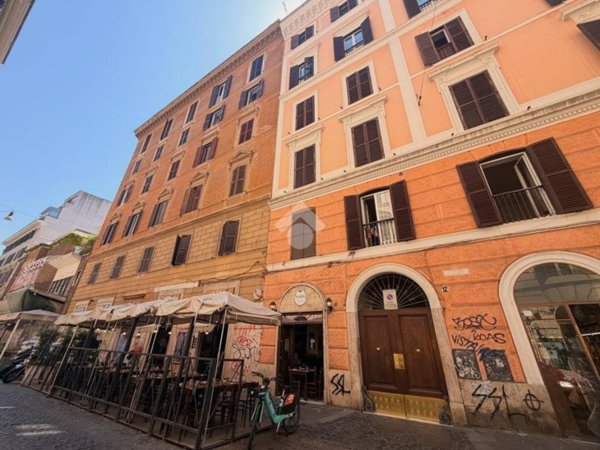 appartamento in vendita a Roma in zona Trastevere