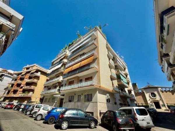 appartamento in vendita a Roma in zona Aurelio