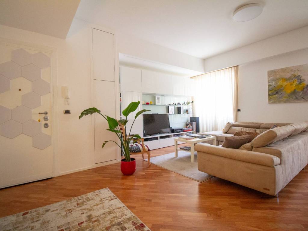 appartamento in vendita a Roma in zona Monte Sacro/Talenti