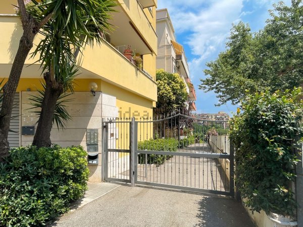 appartamento in vendita a Roma in zona Primavalle