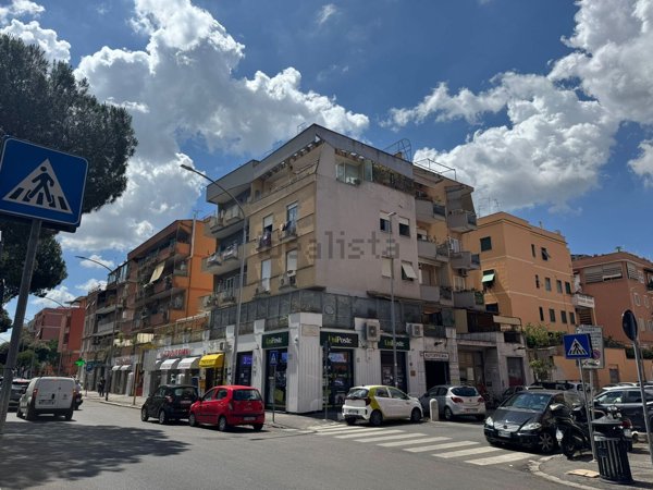 appartamento in vendita a Roma