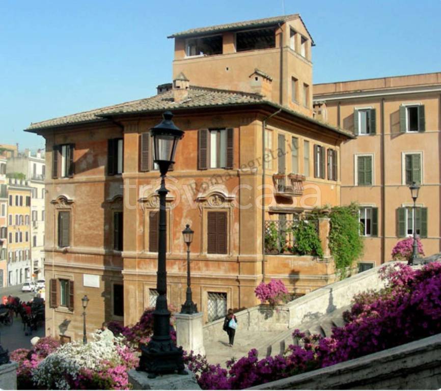 appartamento in vendita a Roma in zona Campo Marzio