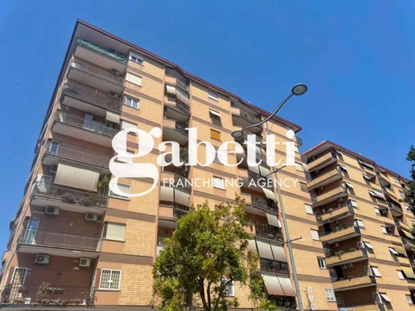 appartamento in vendita a Roma in zona Collatino