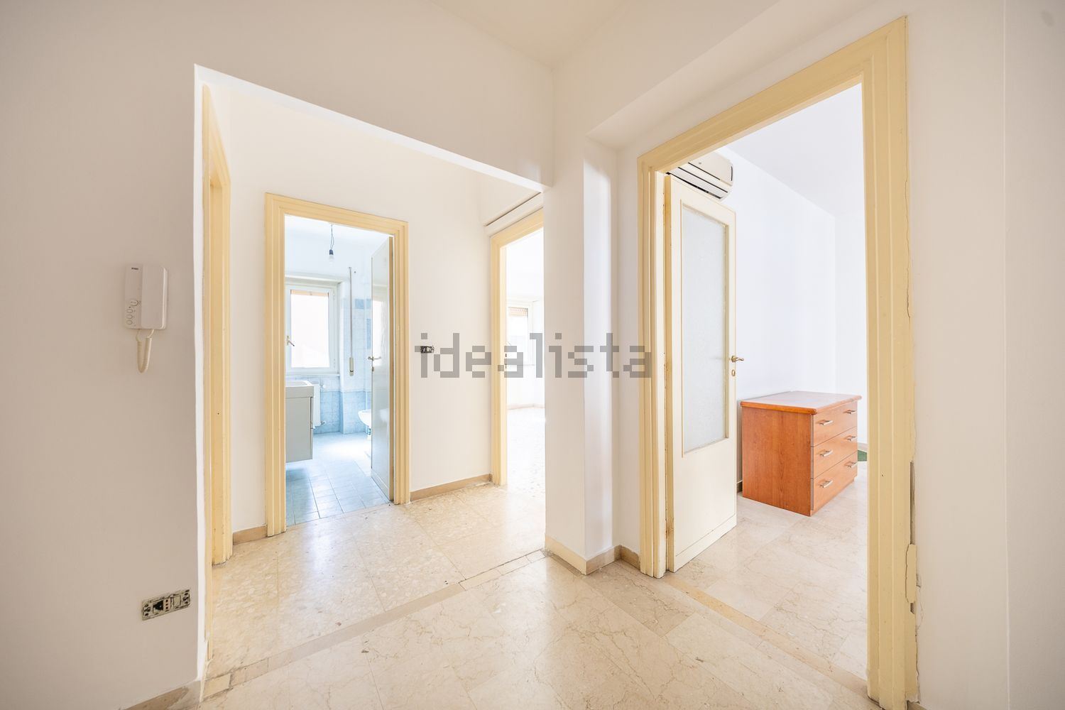 appartamento in vendita a Roma in zona Portuense