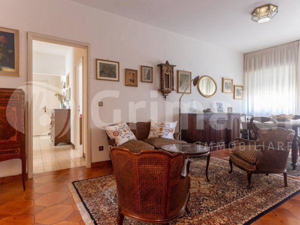 appartamento in vendita a Roma in zona EUR