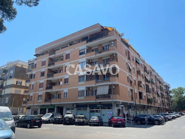 appartamento in vendita a Roma in zona Ostia