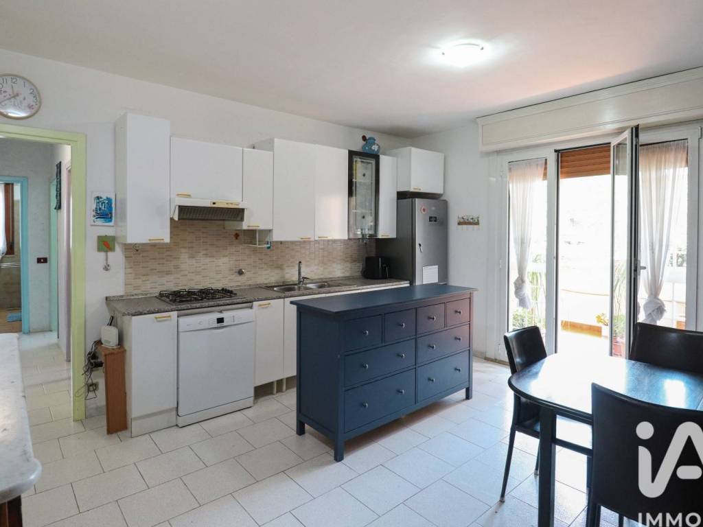 appartamento in vendita a Roma in zona Dragoncello