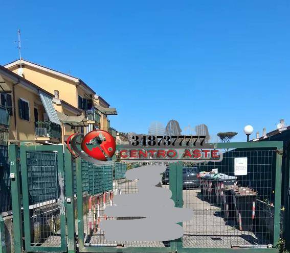 casa indipendente in vendita a Roma in zona Infernetto