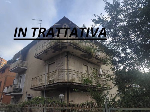 appartamento in vendita a Roma in zona Labaro