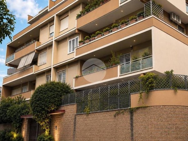appartamento in vendita a Roma