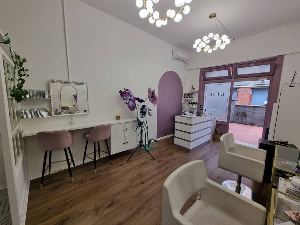 negozio in vendita a Roma in zona Monte Sacro/Talenti