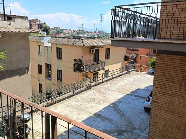 appartamento in vendita a Roma in zona Corviale