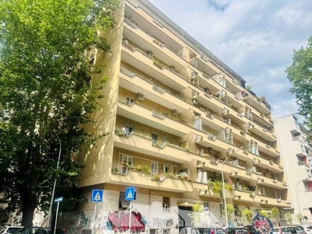 appartamento in vendita a Roma in zona Monte Sacro/Talenti