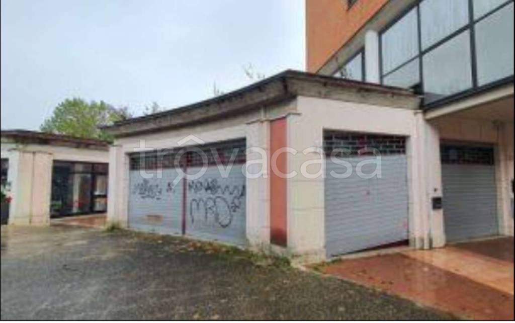 negozio in vendita a Roma in zona Monte Sacro/Talenti