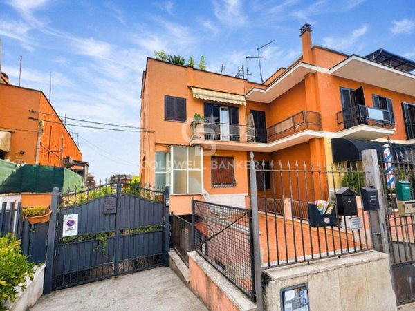 appartamento in vendita a Roma