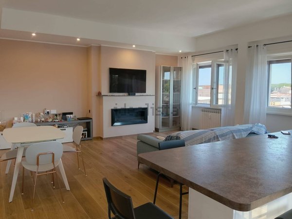 appartamento in vendita a Roma in zona Ostia