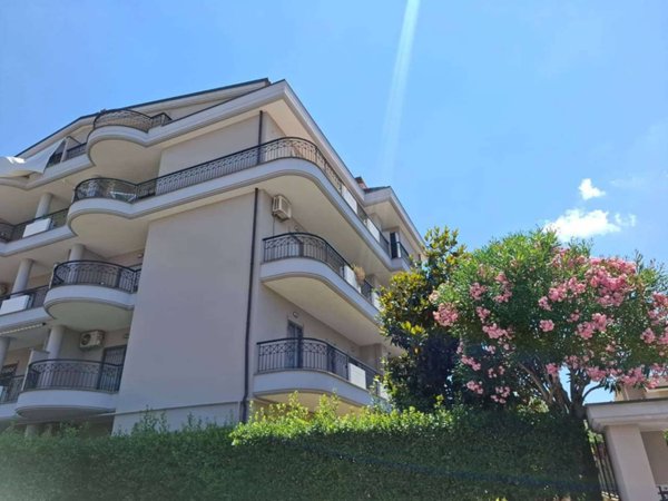 appartamento in vendita a Roma in zona Finocchio