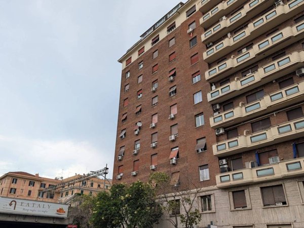 appartamento in vendita a Roma in zona Ostiense