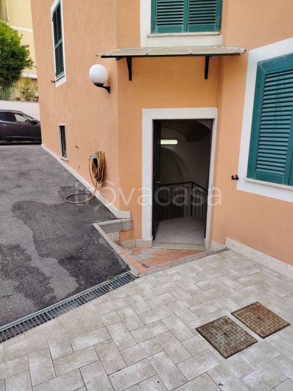 appartamento in vendita a Roma in zona Prenestino-Labicano