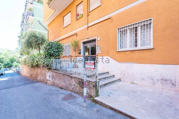 appartamento in vendita a Roma in zona Gianicolense