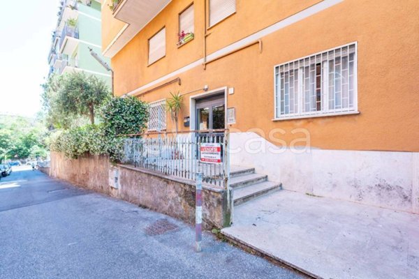 appartamento in vendita a Roma in zona Gianicolense