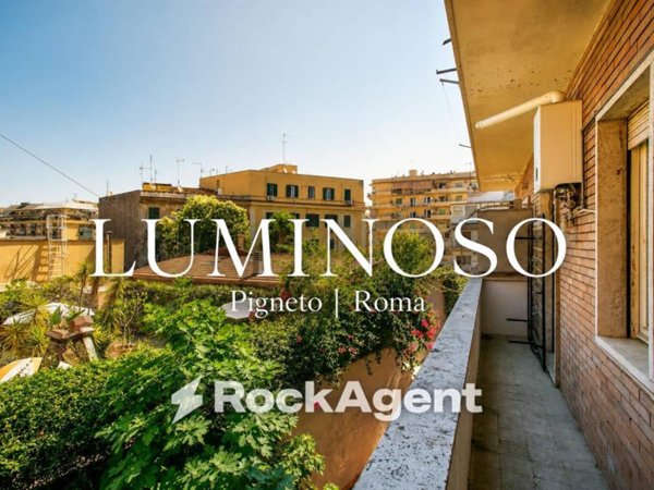 appartamento in vendita a Roma in zona Prenestino-Labicano