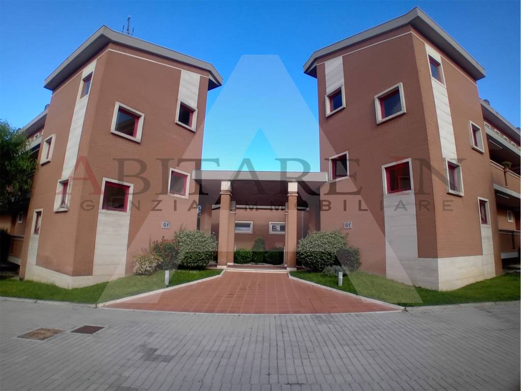 appartamento in vendita a Roma in zona Infernetto