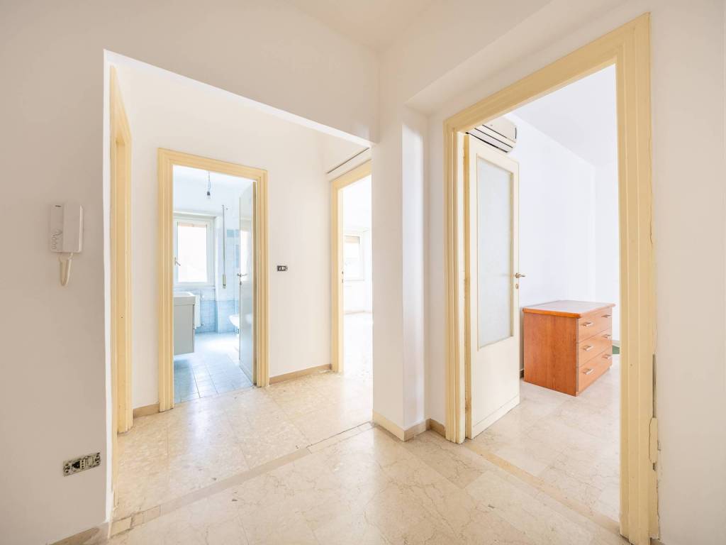 appartamento in vendita a Roma in zona Portuense