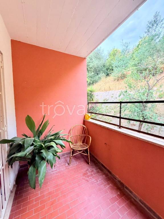appartamento in vendita a Roma in zona Gianicolense