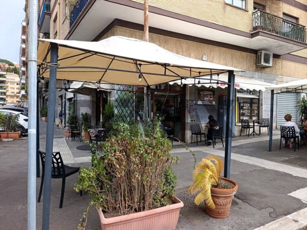 negozio in vendita a Roma in zona Aurelio